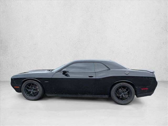 Used 2019 Dodge Challenger R/T RWD image 8