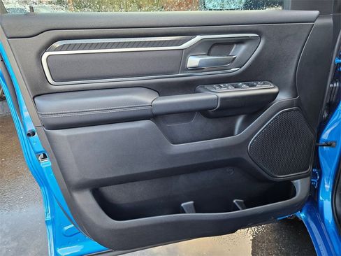 New 2026 RAM 1500 4x4 Crew Cab image 11