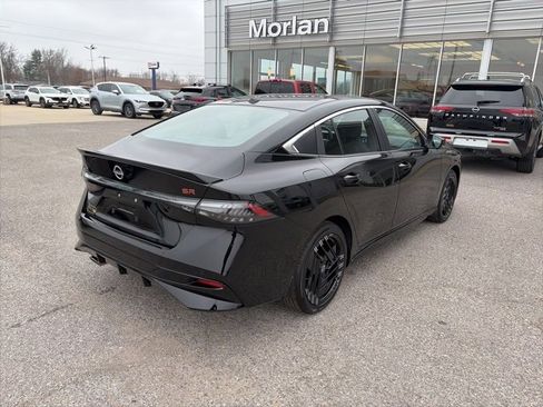 New 2026 Nissan Sentra SR w/ SR Premium Package image 6