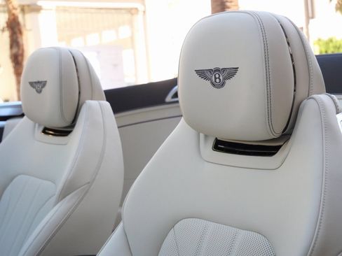 Used 2026 Bentley Continental GTC AWD/4WD image 19