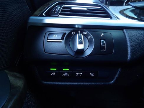 Used 2014 BMW 650i 650i w/ M Sport Package image 25