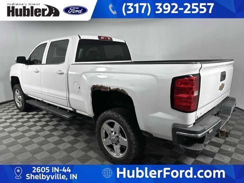 Used 2015 Chevrolet Silverado 2500 LT w/ LT Convenience Package AWD/4WD image 6