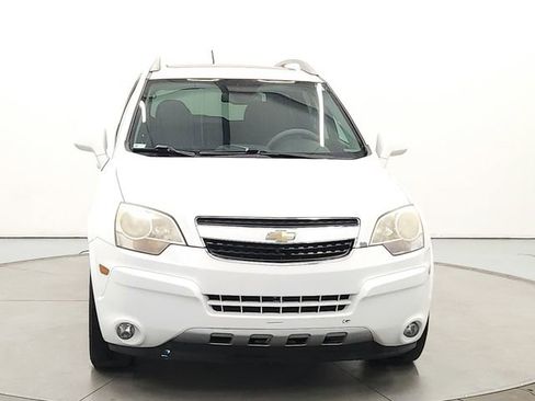 Used 2014 Chevrolet Captiva Sport LTZ image 2