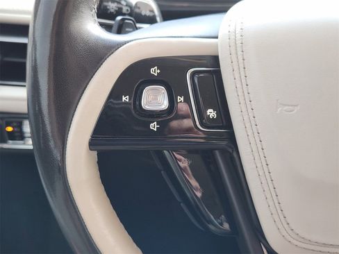 Used 2020 Lincoln Aviator Black Label w/ Dynamic Handling Package image 35