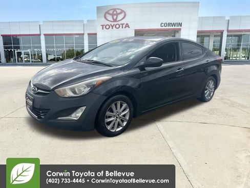 Used 2014 Hyundai Elantra SE w/ Option Group 02 image 7
