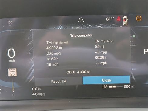 Used 2025 Volvo XC90 B6 Ultra w/ Protection Package Premier image 24