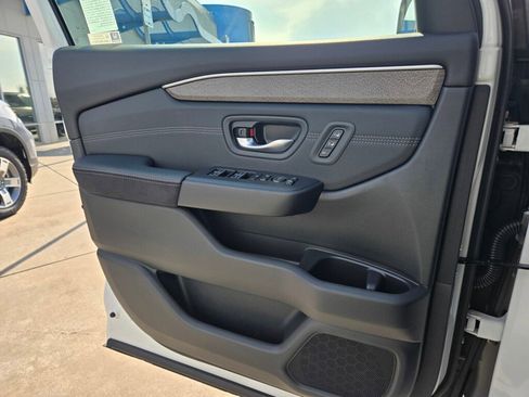 New 2026 Honda Pilot Elite image 12