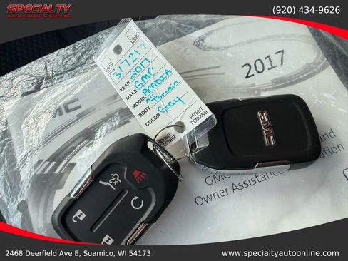 Used 2017 GMC Acadia SLE w/ Driver Alert Package I image 39