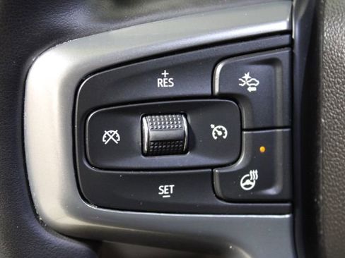 Used 2024 Chevrolet Silverado 2500 LTZ w/ LTZ Convenience Package image 37