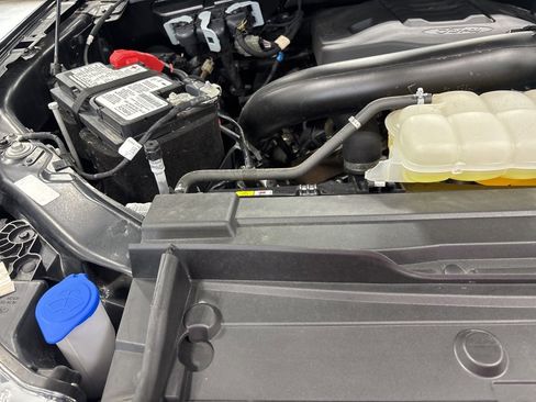 Used 2023 Ford F150 Lariat w/ Equipment Group 502A High image 33