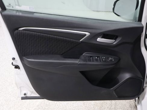 Used 2018 Honda Fit EX image 14