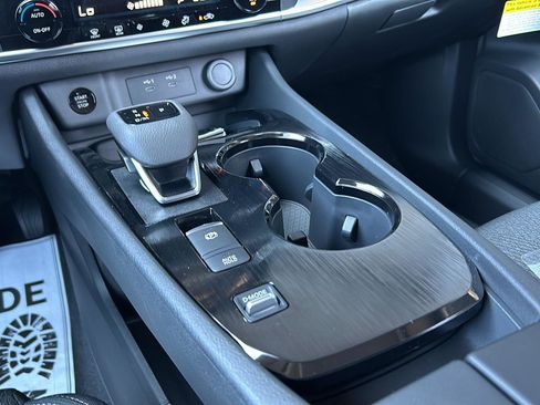 New 2026 Nissan Rogue SV image 24