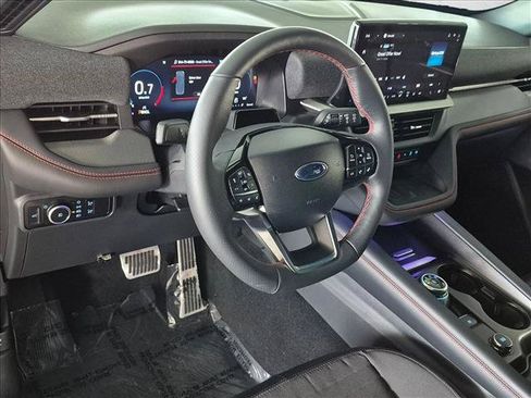 Used 2025 Ford Explorer ST-Line w/ Premium Package RWD image 10