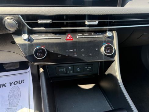 Used 2025 Hyundai Sonata SEL FWD image 13