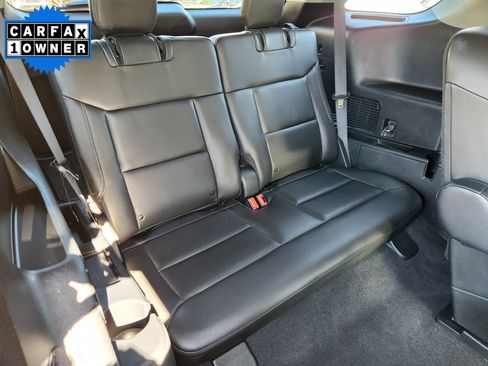 Used 2022 Ford Explorer XLT w/ Equipment Group 202A image 17