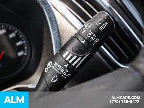 Used 2023 Chevrolet Equinox LT w/ LPO, Floor Liner Package image 36