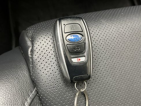 Used 2024 Subaru Ascent Limited image 25