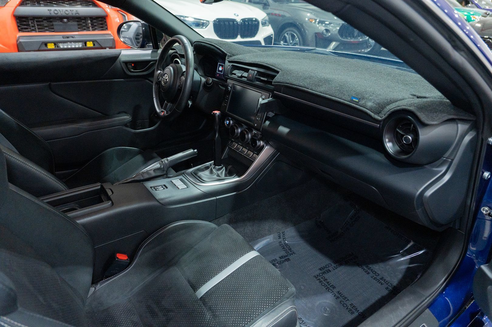 Used 2022 Toyota GR86 Premium w/ ALL Weather Mat Package (TMS) RWD image 32
