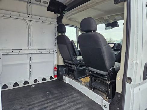 Used 2022 RAM ProMaster 2500 image 18