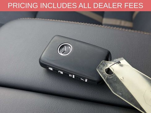 Used 2025 MAZDA CX-70 3.3 Turbo S w/ Premium Package AWD/4WD image 30