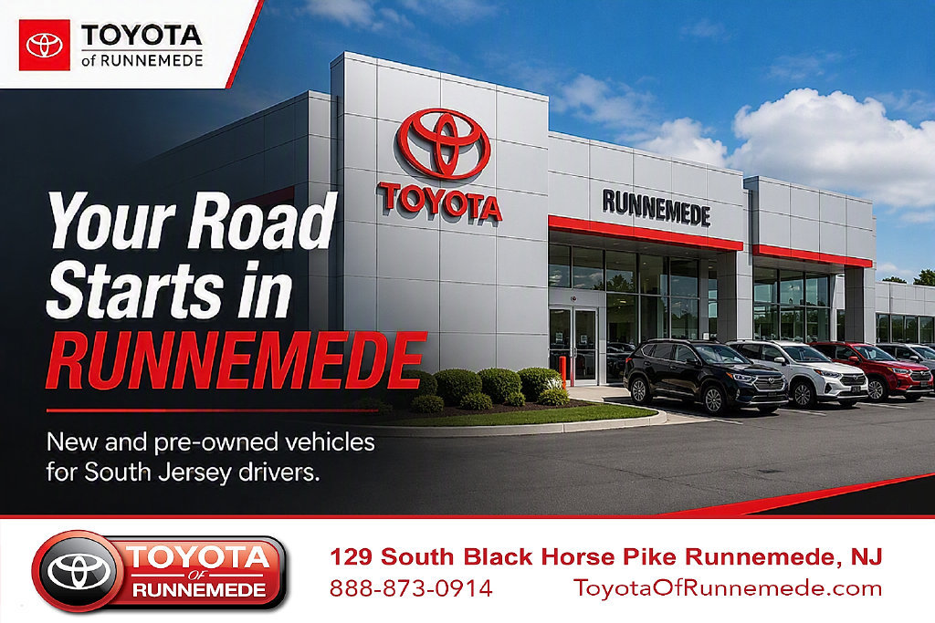 Used 2023 Toyota bZ4X AWD w/ Weather Package image 2