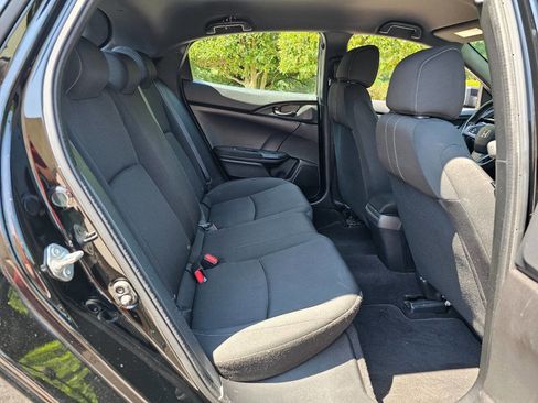 Used 2018 Honda Civic Sport image 28
