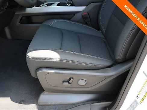 New 2025 RAM 1500 Lone Star image 10