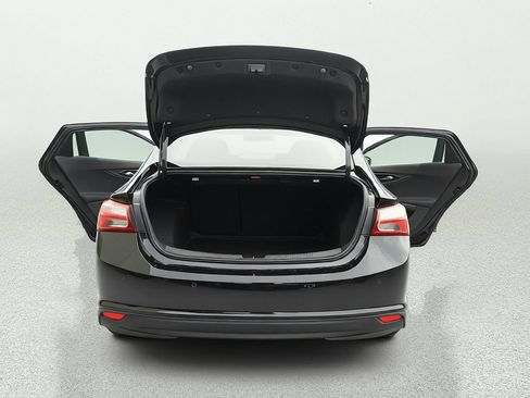 Used 2020 Chevrolet Malibu LT FWD image 14