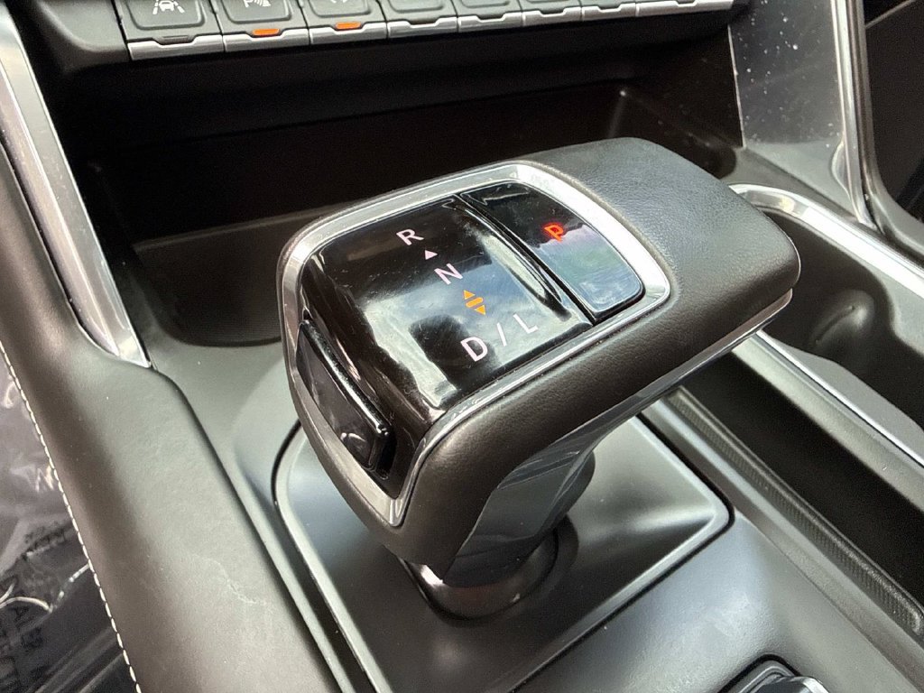 Used 2023 GMC Sierra 1500 Denali Ultimate AWD/4WD image 36