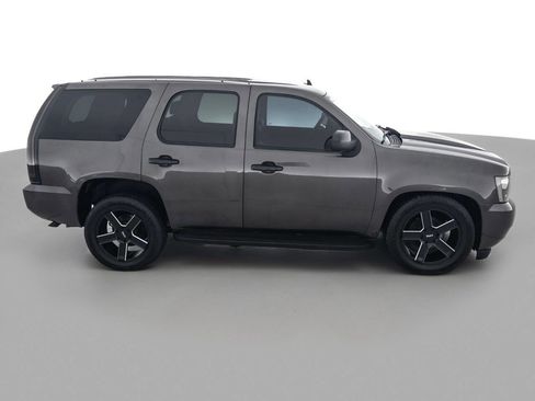 Used 2007 Chevrolet Tahoe LT w/ LT Preferred Equipment Group AWD/4WD image 4