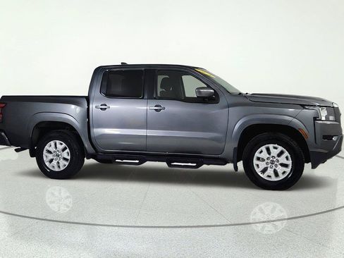 Used 2023 Nissan Frontier SV w/ Technology Package AWD/4WD image 8