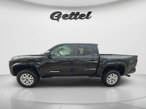 Used 2024 Toyota Tacoma SR5 RWD image 8