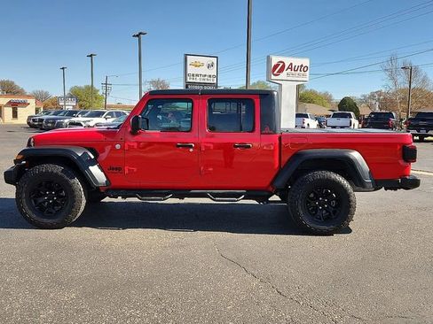 Used 2020 Jeep Gladiator Sport w/ Quick Order Package 24S image 2