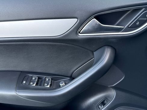 Used 2018 Audi Q3 2.0T Premium image 11