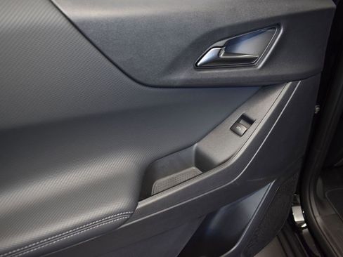 New 2026 Chevrolet Equinox LT w/ Convenience Package II image 15