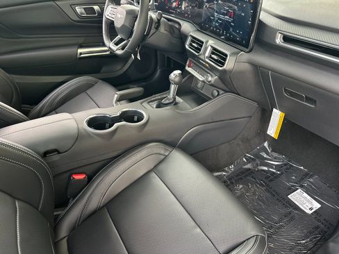 New 2026 Ford Mustang GT Premium w/ GT Performance Package image 15