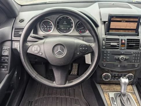 Used 2009 Mercedes-Benz C 350 Sport image 23