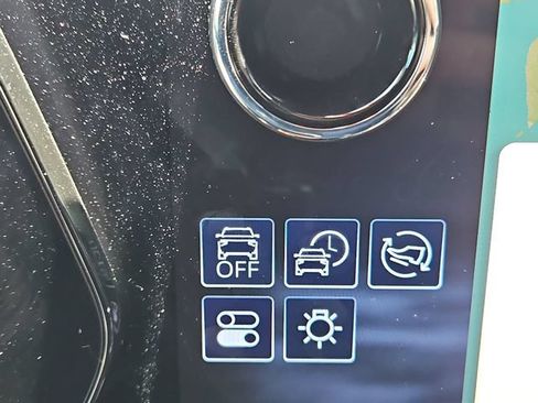 Certified 2024 Chevrolet Blazer EV LT AWD/4WD image 18