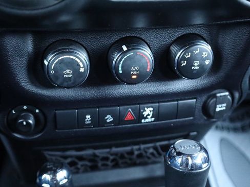 Used 2016 Jeep Wrangler Unlimited Sport w/ Quick Order Package 24S image 33