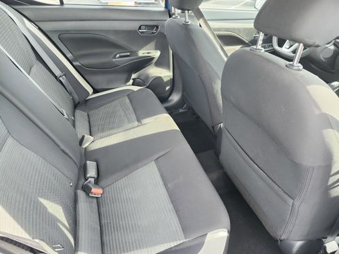 Used 2021 Nissan Versa SV image 19