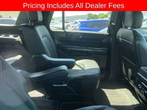Used 2022 Ford Expedition Platinum RWD image 11