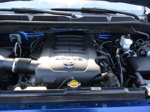 Used 2015 Toyota Tundra SR5 w/ TRD Off Road Package image 8