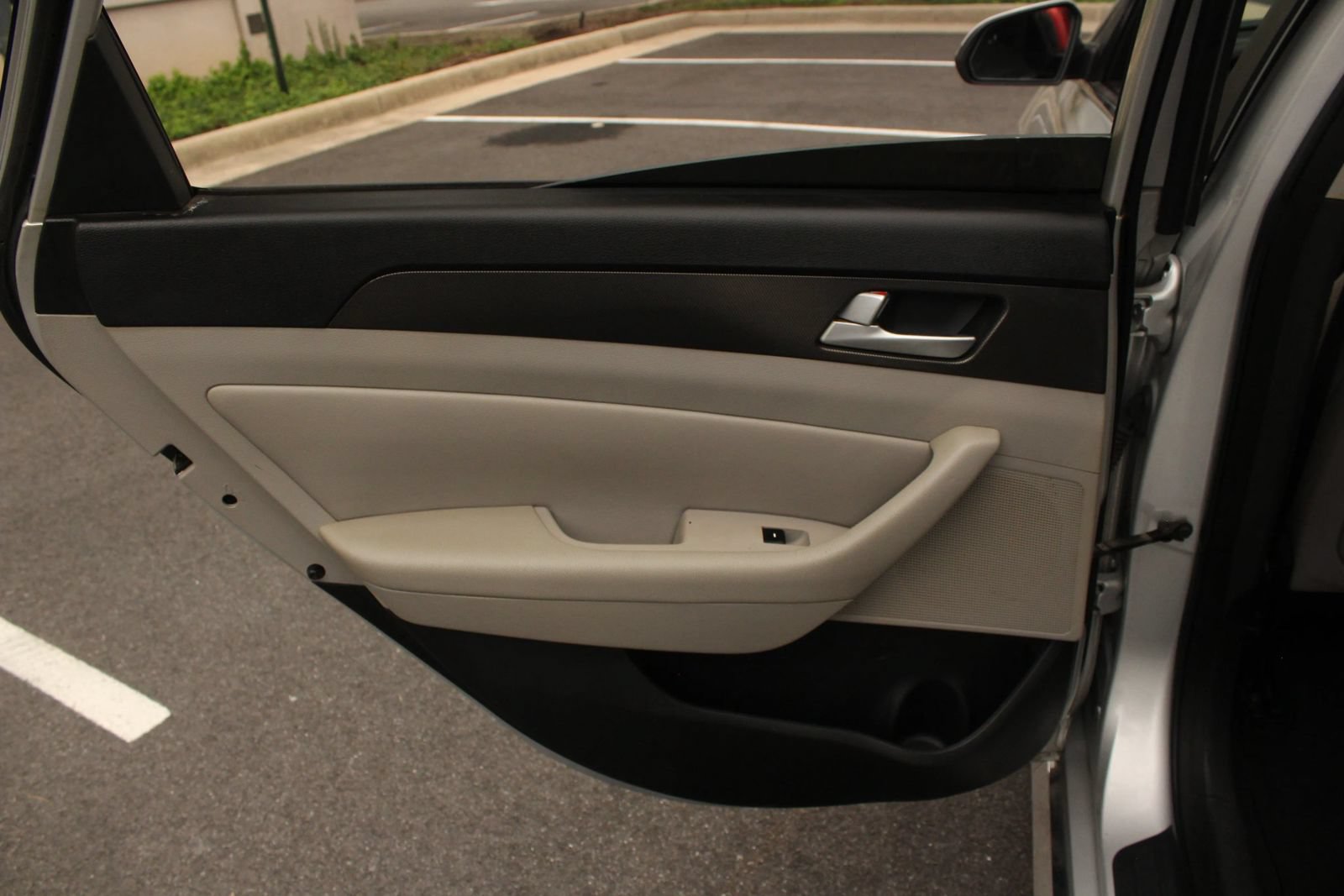 Used 2015 Hyundai Sonata Sport w/ Option Group 04 FWD image 20