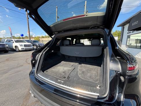 Used 2019 Porsche Cayenne S image 24