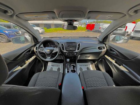 Used 2023 Chevrolet Equinox LT w/ LPO, Floor Liner Package image 21