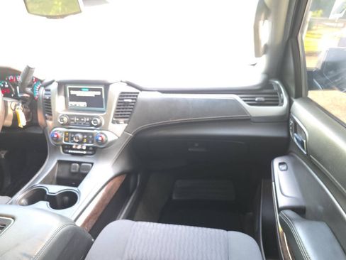 Used 2018 Chevrolet Tahoe LS w/ Enhanced Driver Alert Package RWD image 29