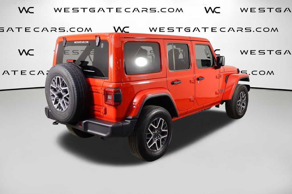 Used 2026 Jeep Wrangler Unlimited Sahara AWD/4WD image 10