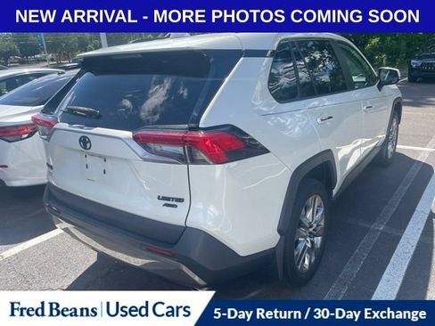 Used 2020 Toyota RAV4 Limited w/ All Weather Liner Package AWD/4WD image 6