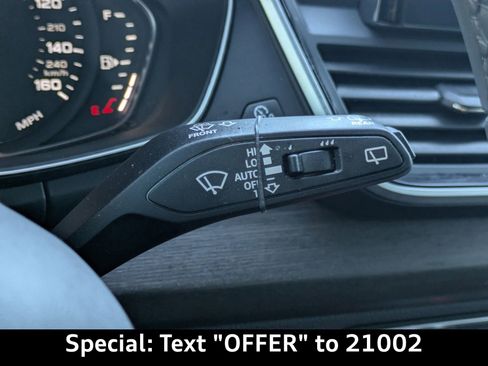 Certified 2024 Audi Q5 2.0T Premium image 32