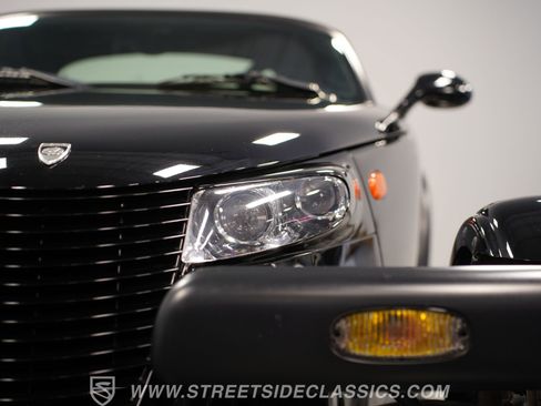 Used 2000 Plymouth Prowler image 20